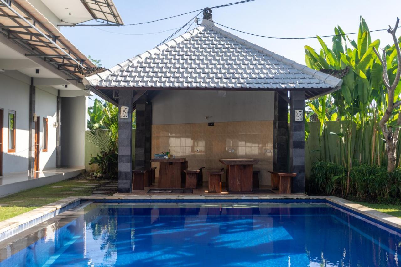 Cempaka Mas Guest House Canggu 외부 사진