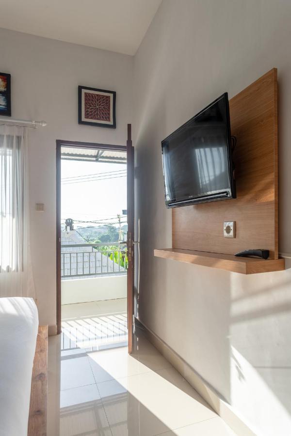 Cempaka Mas Guest House Canggu 외부 사진