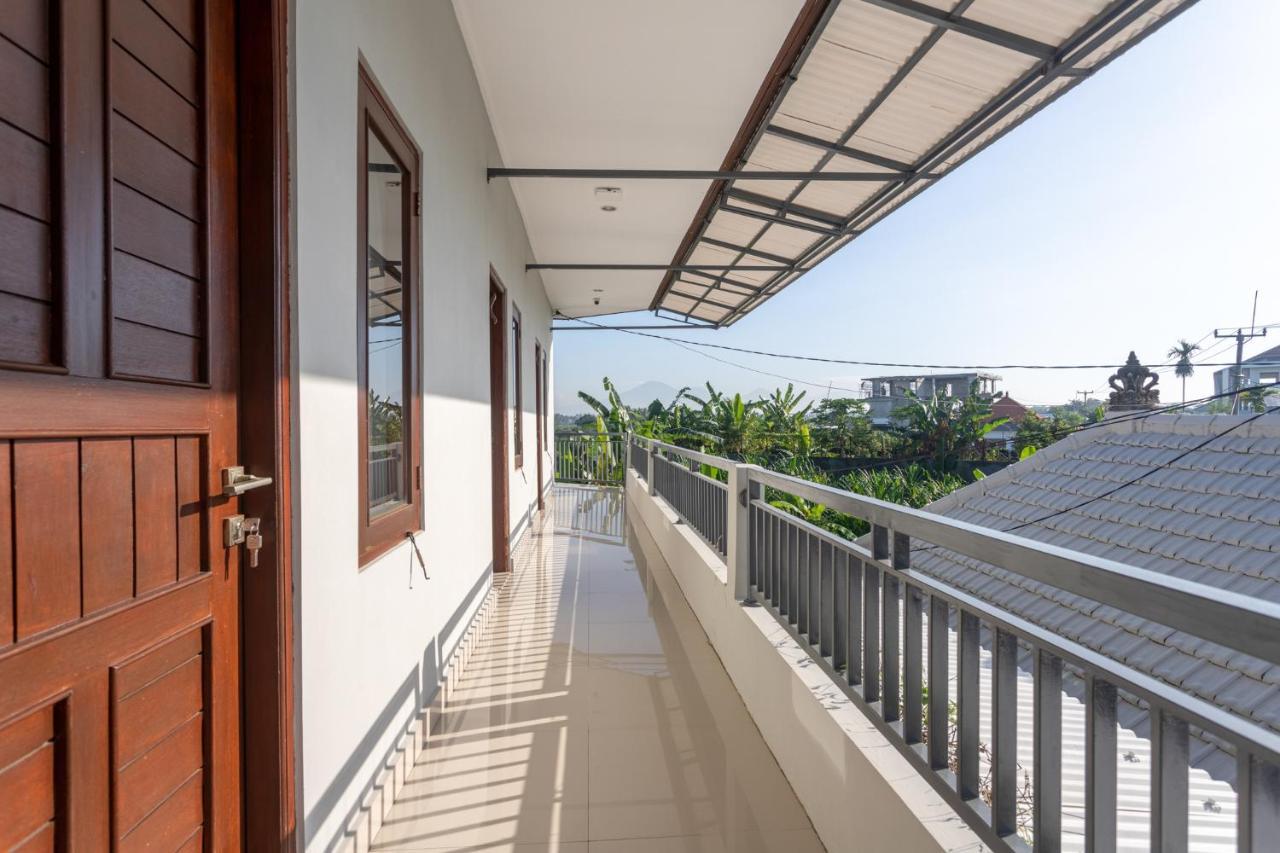 Cempaka Mas Guest House Canggu 외부 사진